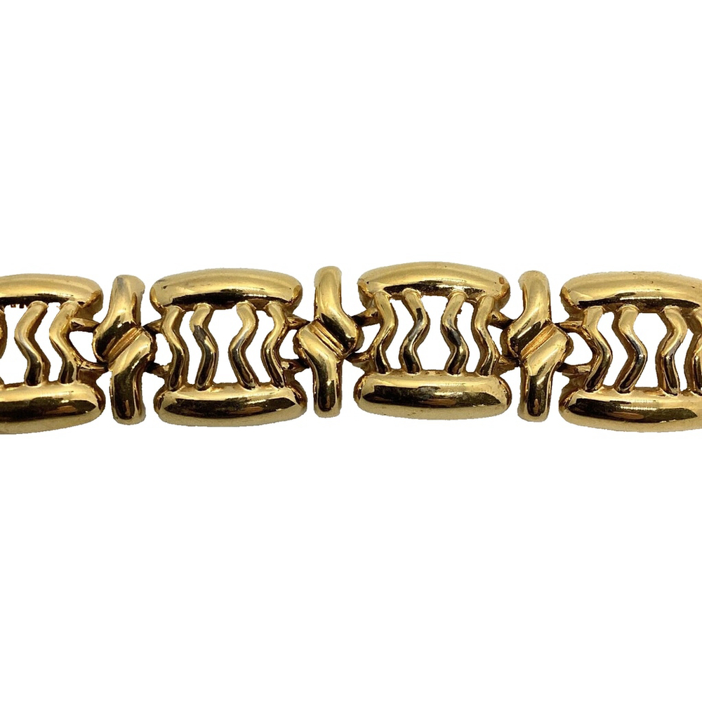 Vintage Monet Gold Tone Chunky Link Statement Bracelet - Picture 2 of 6